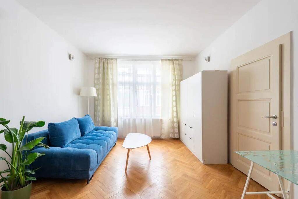 2 Bedrooms Apt Near Wenceslas Sq Praha Exteriér fotografie
