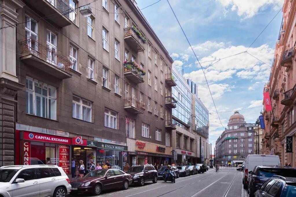 2 Bedrooms Apt Near Wenceslas Sq Praha Exteriér fotografie